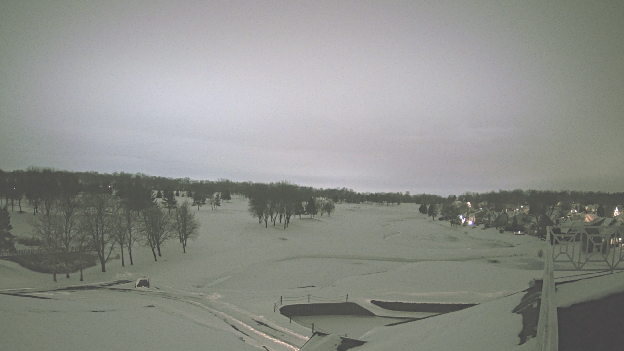 Thumbnail for current weather camera view from The Royal Fox Country Club in St. Charles, Illinois