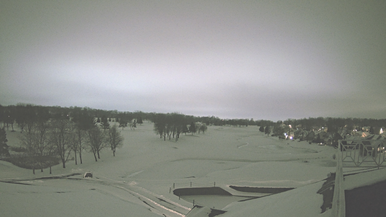 Thumbnail for current weather camera view from The Royal Fox Country Club in St. Charles, Illinois