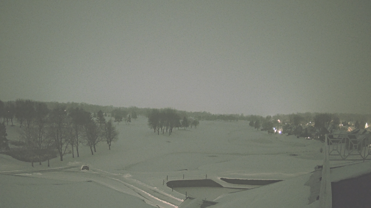 Thumbnail for current weather camera view from The Royal Fox Country Club in St. Charles, Illinois