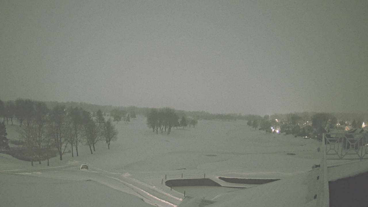 Thumbnail for current weather camera view from The Royal Fox Country Club in St. Charles, Illinois