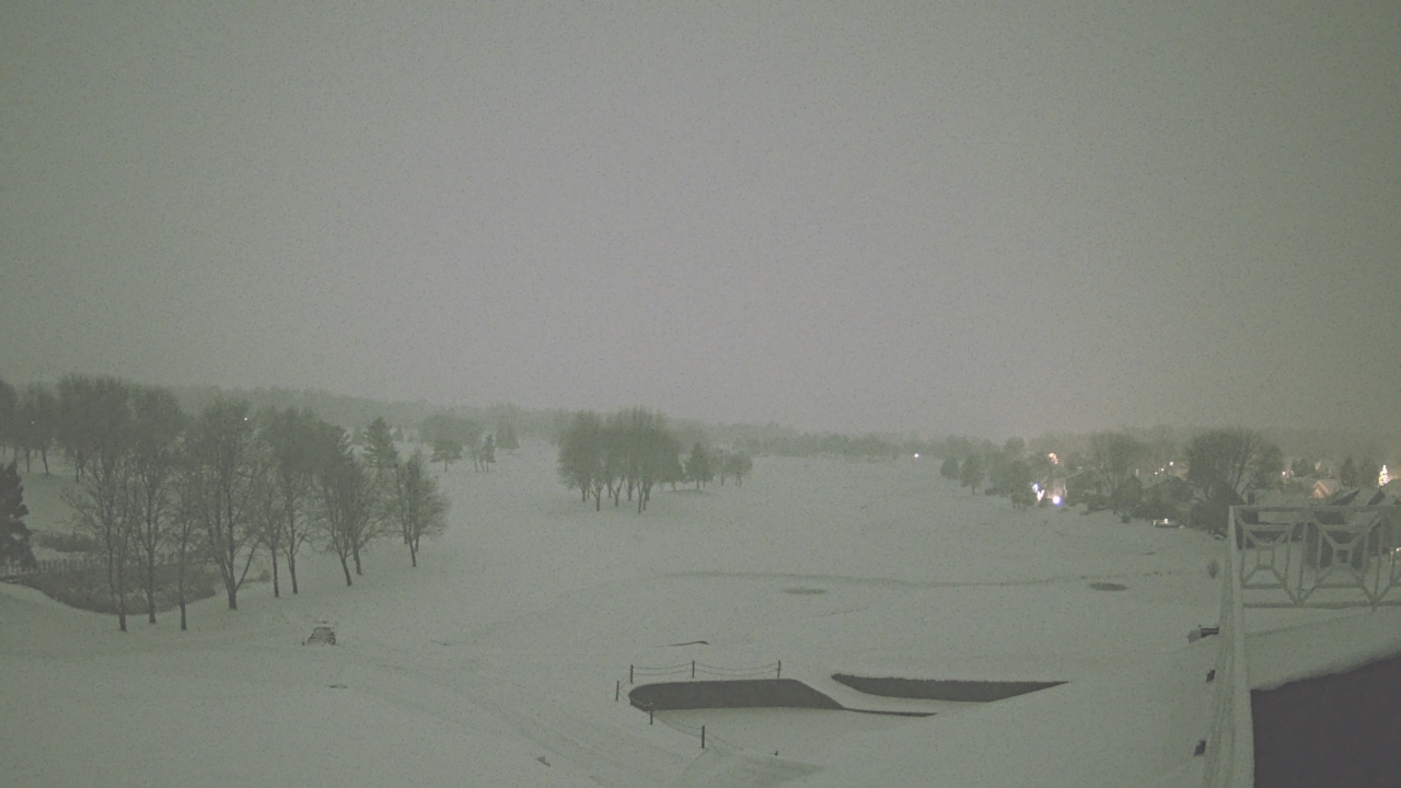 Thumbnail for current weather camera view from The Royal Fox Country Club in St. Charles, Illinois