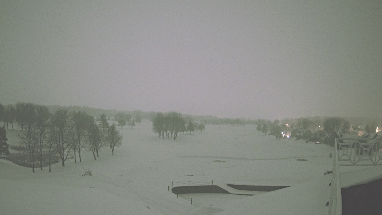 Thumbnail for current weather camera view from The Royal Fox Country Club in St. Charles, Illinois