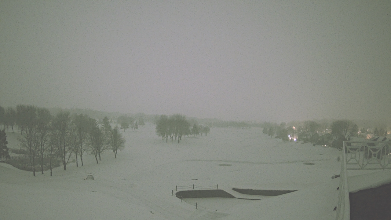 Thumbnail for current weather camera view from The Royal Fox Country Club in St. Charles, Illinois