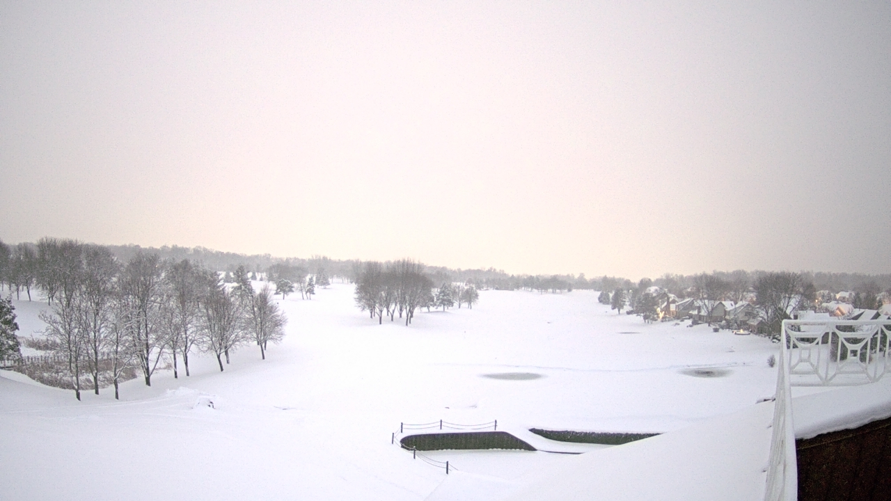 Thumbnail for current weather camera view from The Royal Fox Country Club in St. Charles, Illinois