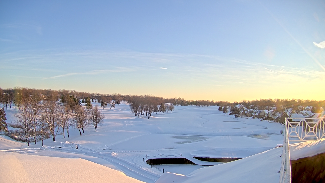 Thumbnail for current weather camera view from The Royal Fox Country Club in St. Charles, Illinois