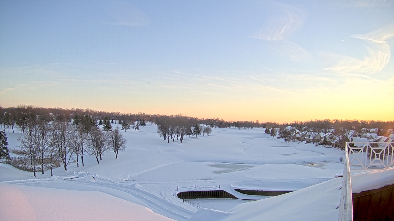 Thumbnail for current weather camera view from The Royal Fox Country Club in St. Charles, Illinois