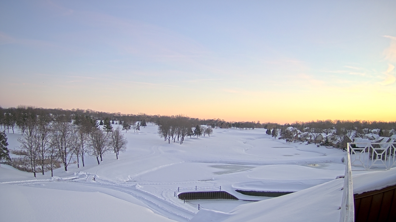 Thumbnail for current weather camera view from The Royal Fox Country Club in St. Charles, Illinois