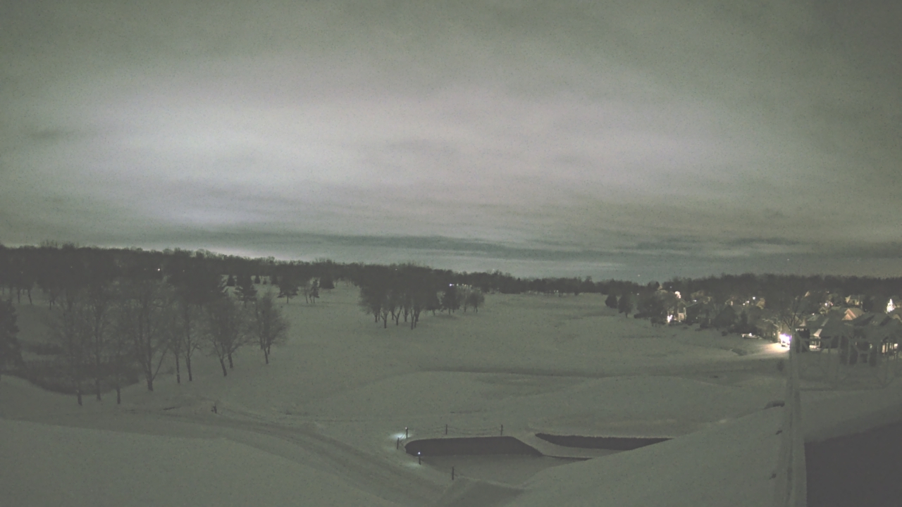 Thumbnail for current weather camera view from The Royal Fox Country Club in St. Charles, Illinois