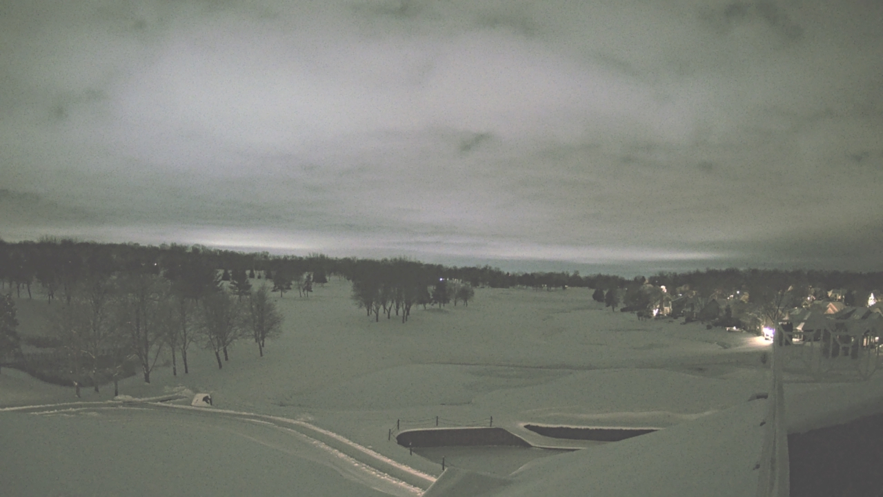 Thumbnail for current weather camera view from The Royal Fox Country Club in St. Charles, Illinois