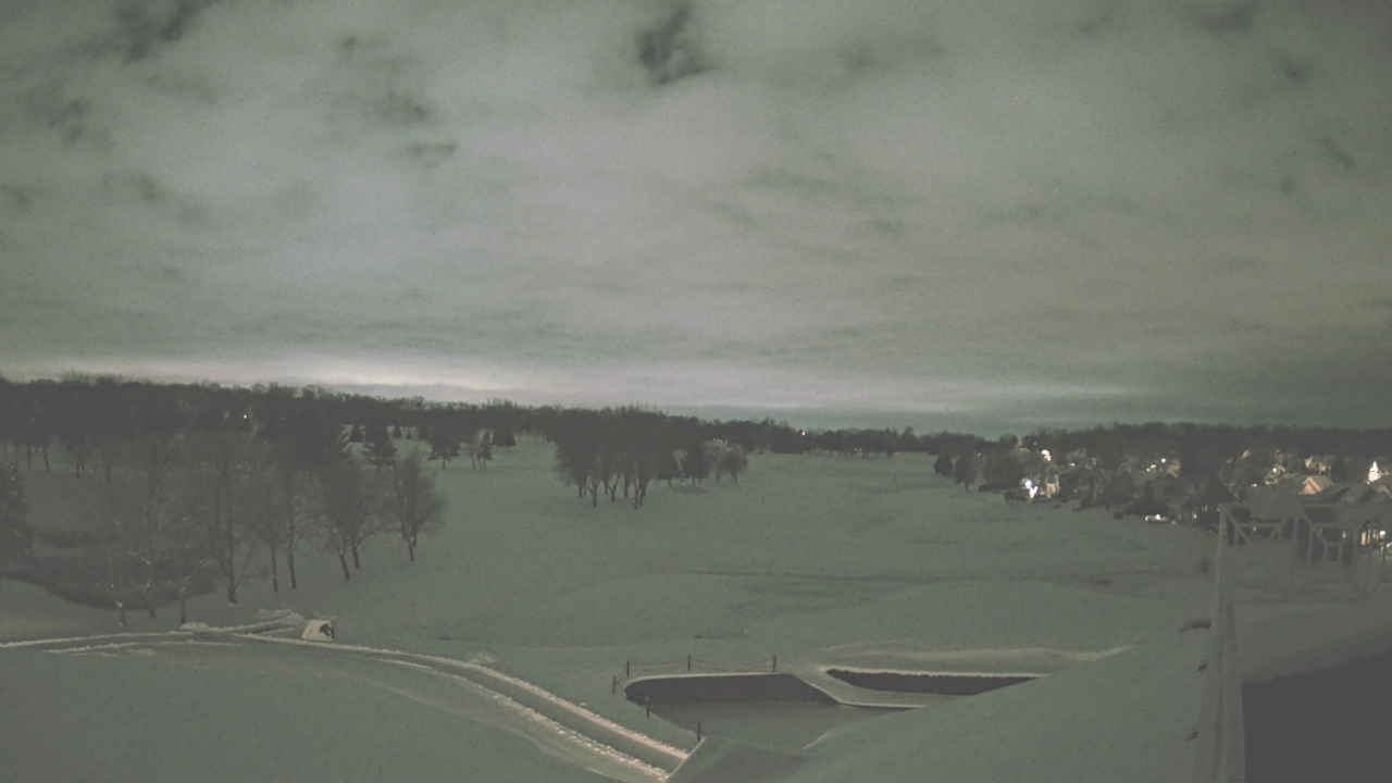 Thumbnail for current weather camera view from The Royal Fox Country Club in St. Charles, Illinois