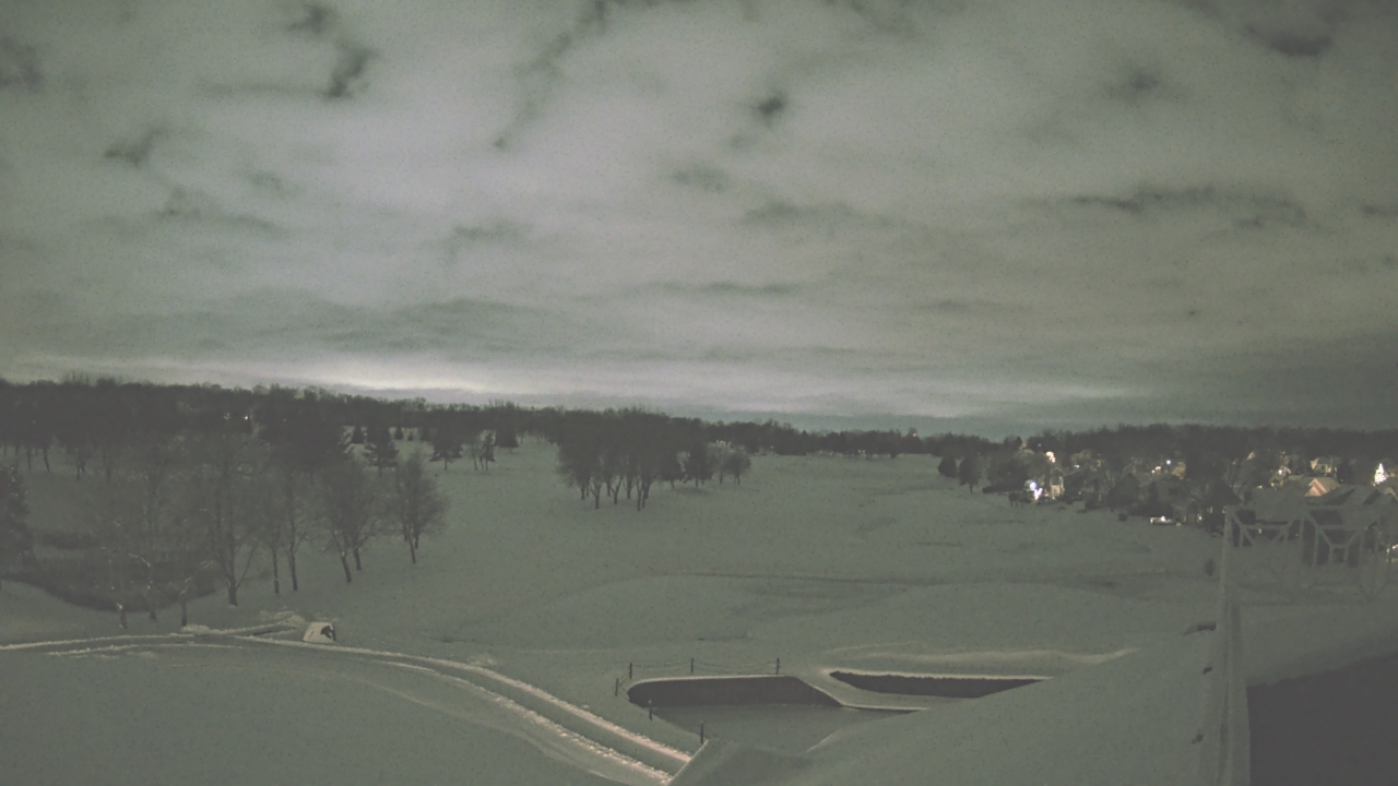 Thumbnail for current weather camera view from The Royal Fox Country Club in St. Charles, Illinois