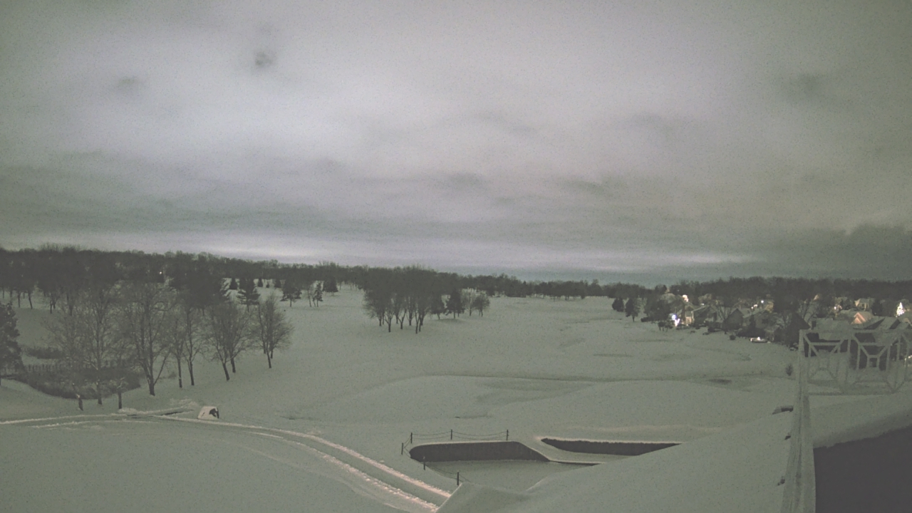 Thumbnail for current weather camera view from The Royal Fox Country Club in St. Charles, Illinois
