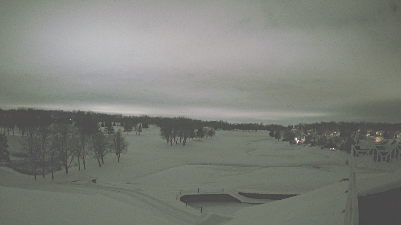 Thumbnail for current weather camera view from The Royal Fox Country Club in St. Charles, Illinois