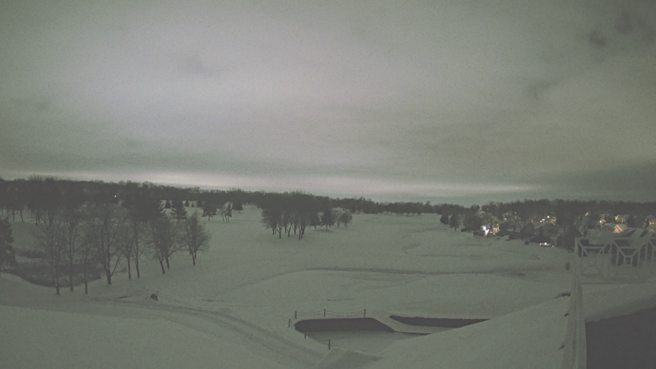 Thumbnail for current weather camera view from The Royal Fox Country Club in St. Charles, Illinois