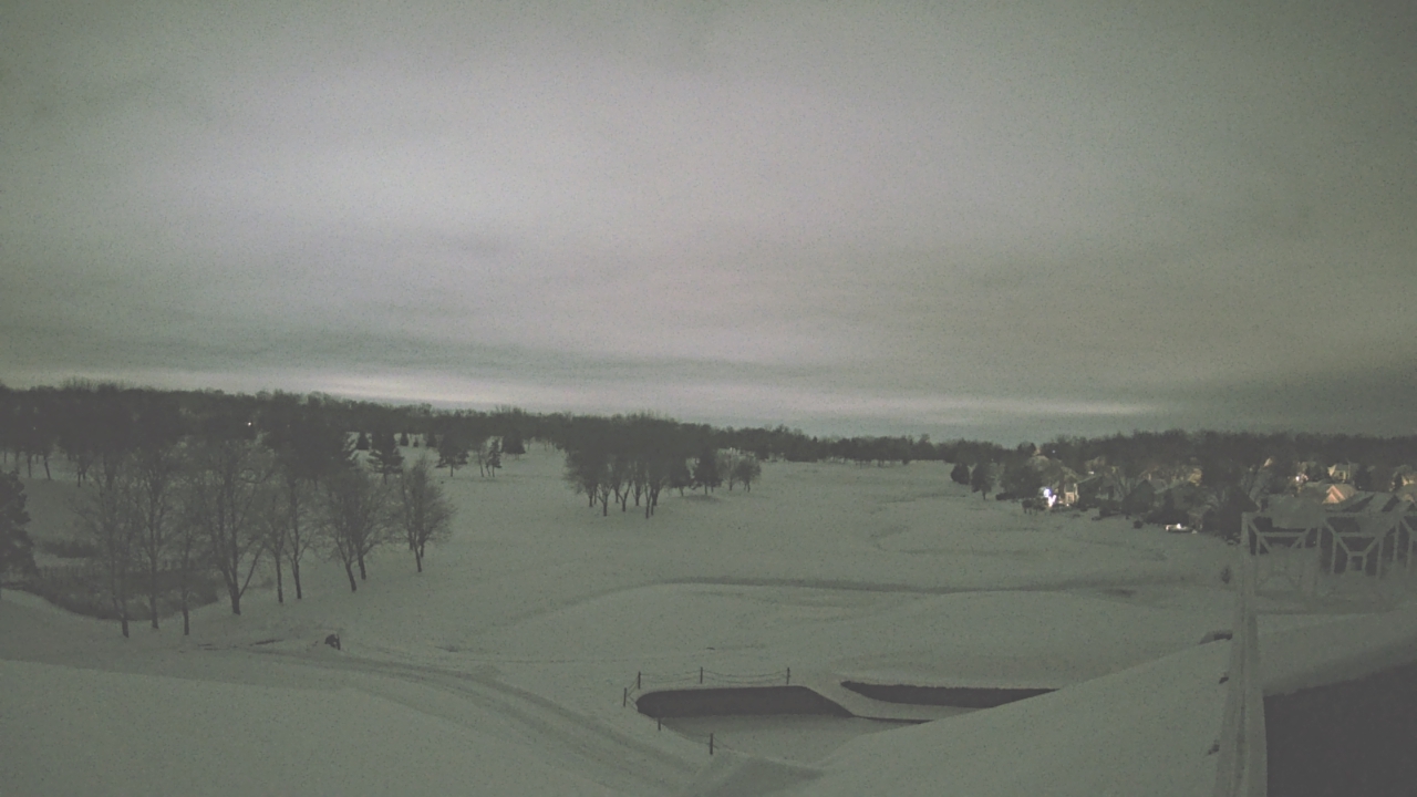 Thumbnail for current weather camera view from The Royal Fox Country Club in St. Charles, Illinois