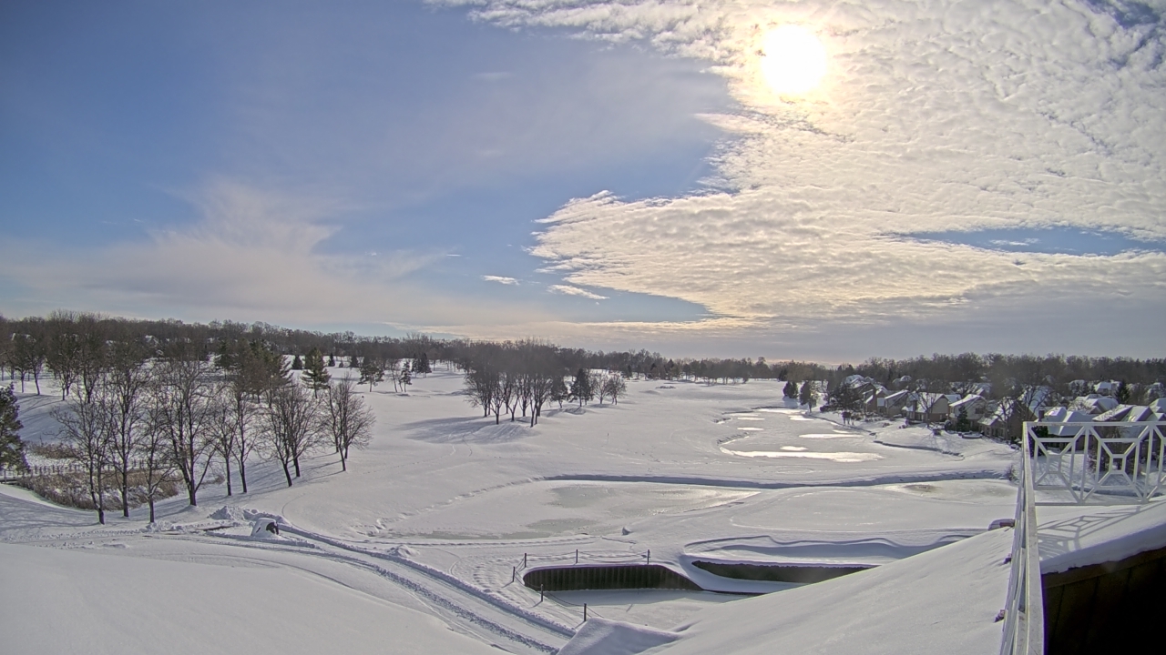 Thumbnail for current weather camera view from The Royal Fox Country Club in St. Charles, Illinois