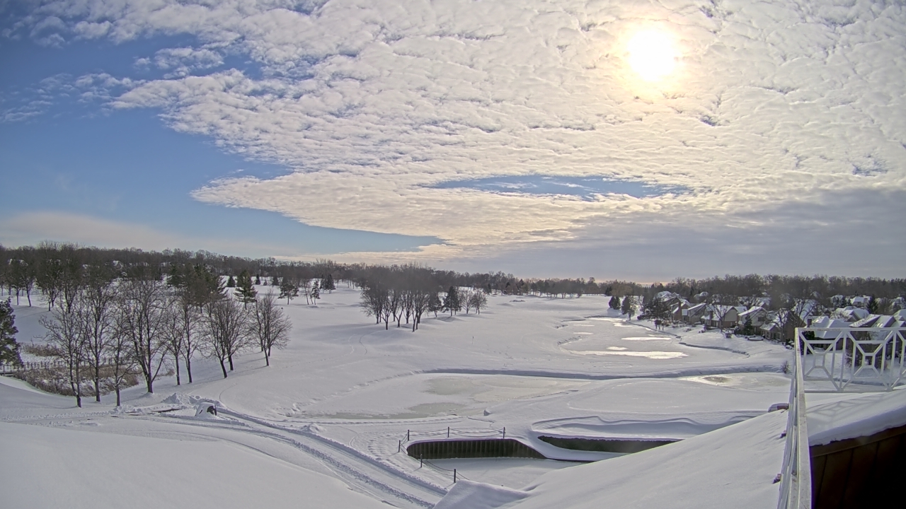 Thumbnail for current weather camera view from The Royal Fox Country Club in St. Charles, Illinois