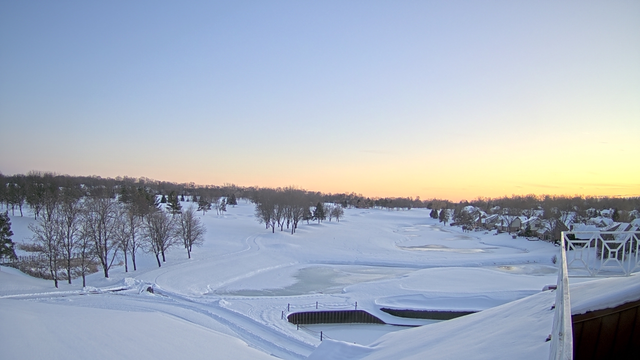 Thumbnail for current weather camera view from The Royal Fox Country Club in St. Charles, Illinois