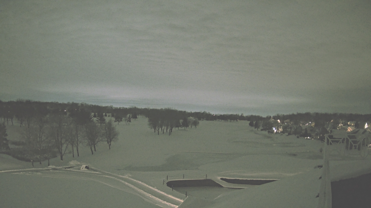 Thumbnail for current weather camera view from The Royal Fox Country Club in St. Charles, Illinois