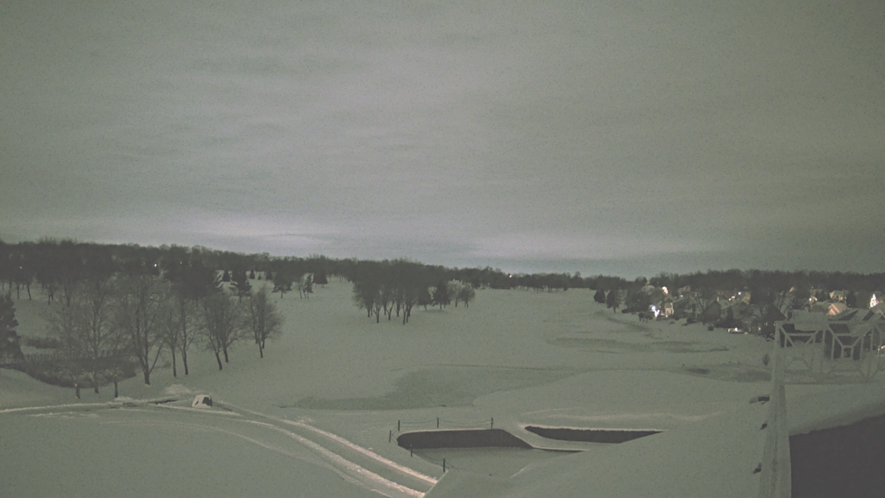 Thumbnail for current weather camera view from The Royal Fox Country Club in St. Charles, Illinois