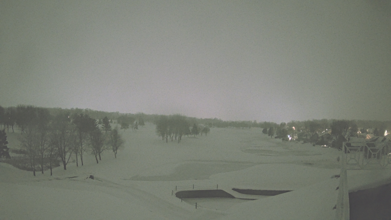 Thumbnail for current weather camera view from The Royal Fox Country Club in St. Charles, Illinois