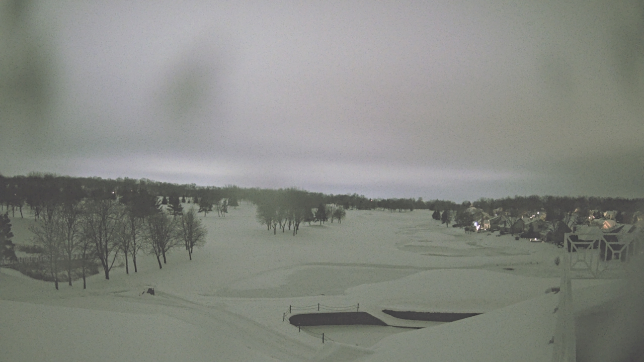 Thumbnail for current weather camera view from The Royal Fox Country Club in St. Charles, Illinois