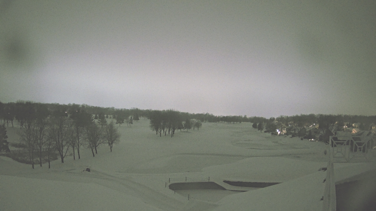 Thumbnail for current weather camera view from The Royal Fox Country Club in St. Charles, Illinois