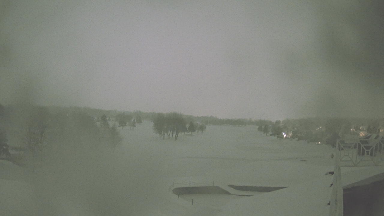 Thumbnail for current weather camera view from The Royal Fox Country Club in St. Charles, Illinois