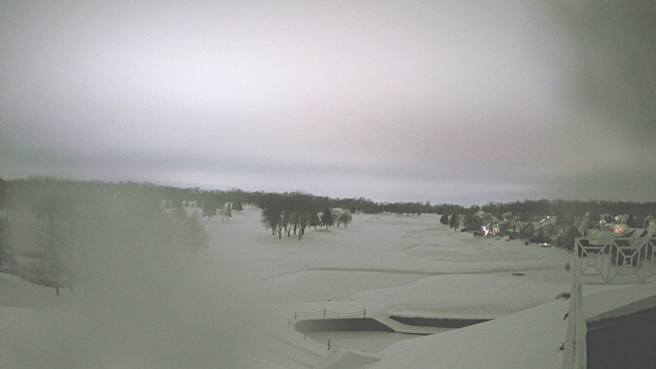 Thumbnail for current weather camera view from The Royal Fox Country Club in St. Charles, Illinois