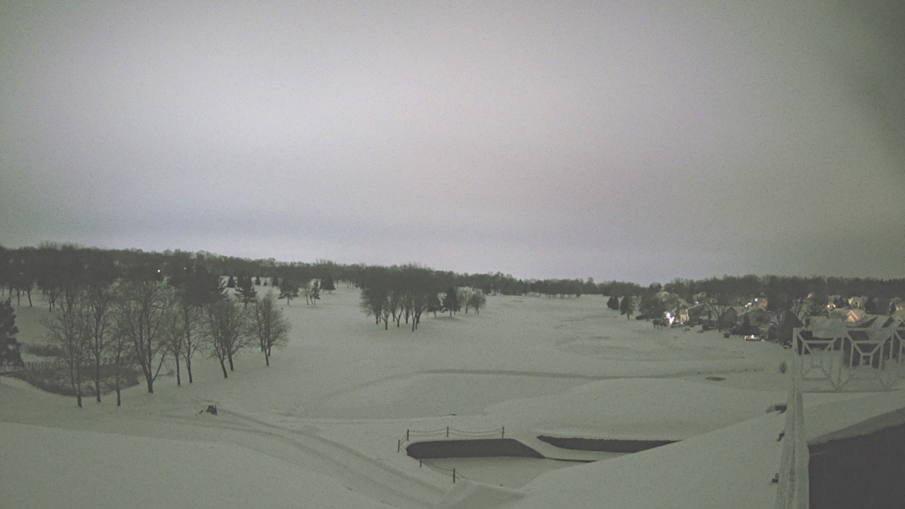 Thumbnail for current weather camera view from The Royal Fox Country Club in St. Charles, Illinois