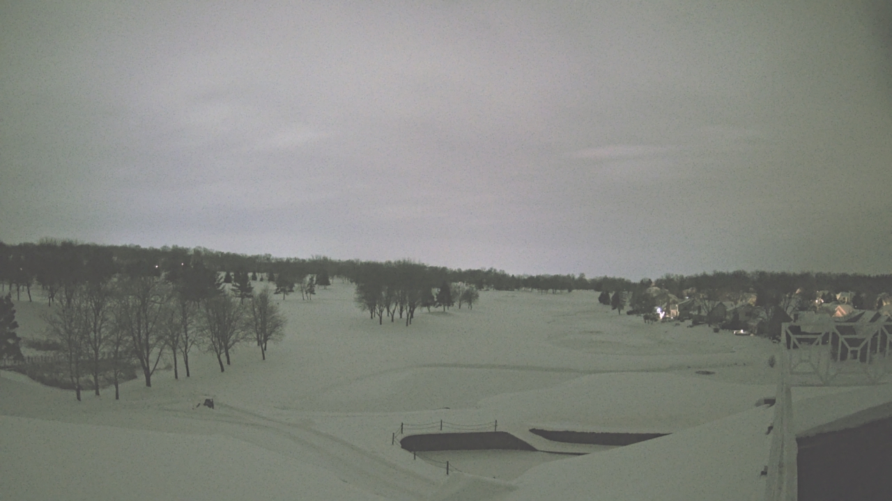 Thumbnail for current weather camera view from The Royal Fox Country Club in St. Charles, Illinois