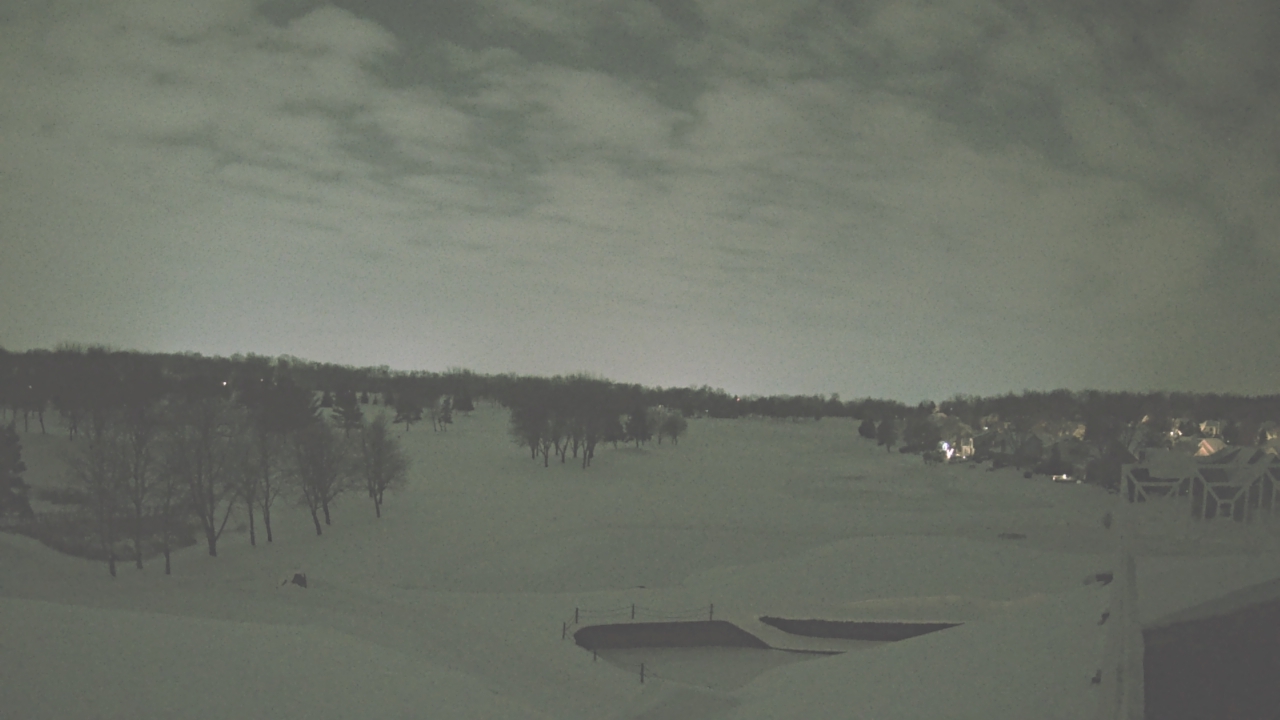 Thumbnail for current weather camera view from The Royal Fox Country Club in St. Charles, Illinois