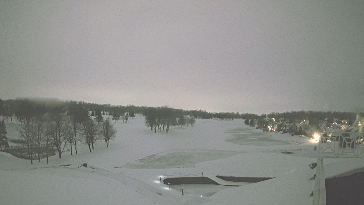 Thumbnail for current weather camera view from The Royal Fox Country Club in St. Charles, Illinois