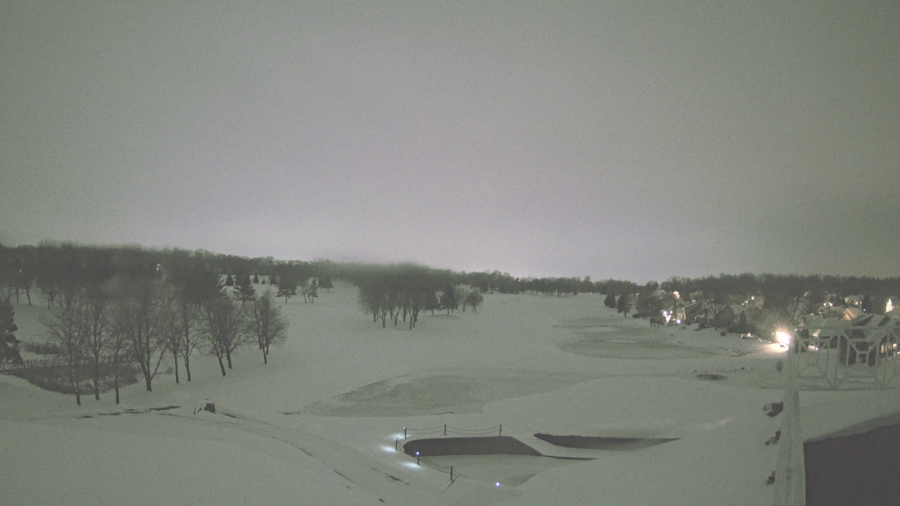 Thumbnail for current weather camera view from The Royal Fox Country Club in St. Charles, Illinois
