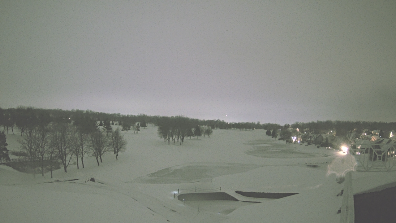 Thumbnail for current weather camera view from The Royal Fox Country Club in St. Charles, Illinois