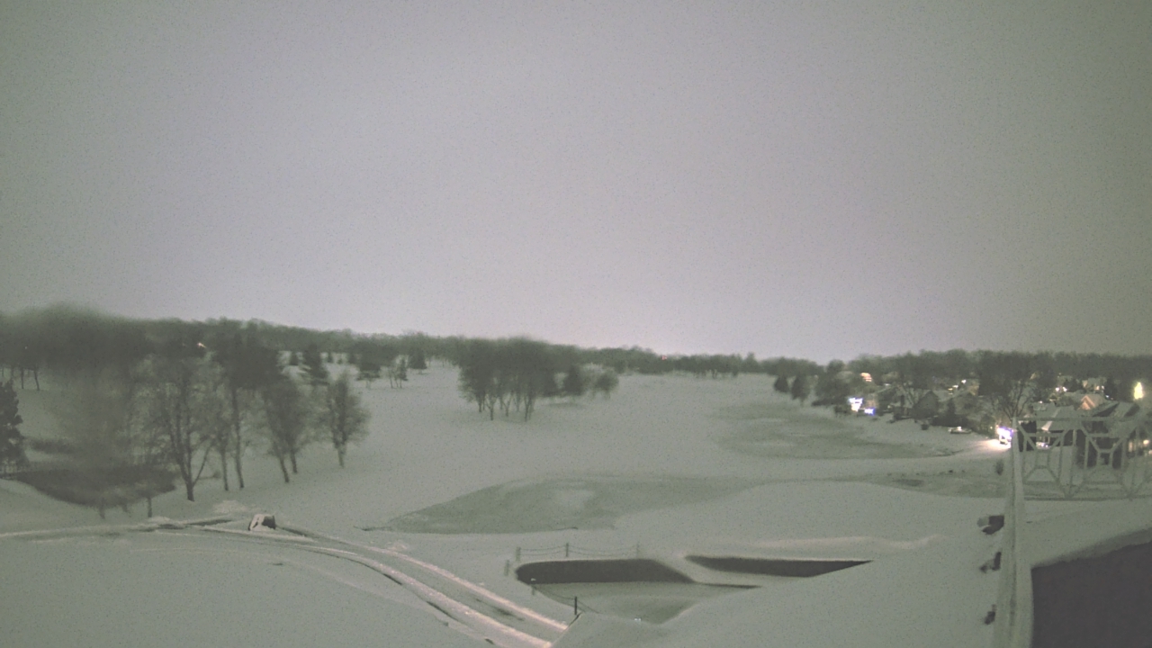 Thumbnail for current weather camera view from The Royal Fox Country Club in St. Charles, Illinois