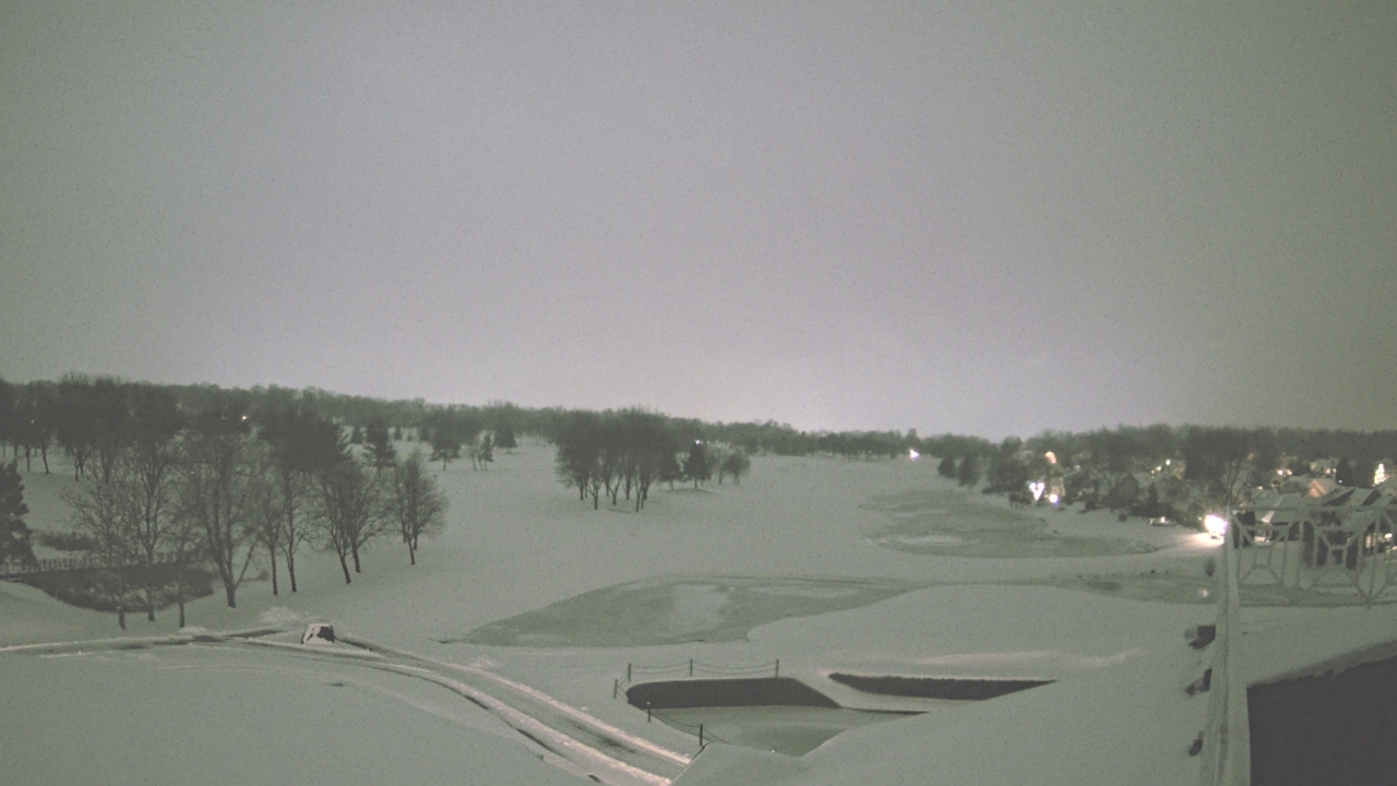 Thumbnail for current weather camera view from The Royal Fox Country Club in St. Charles, Illinois