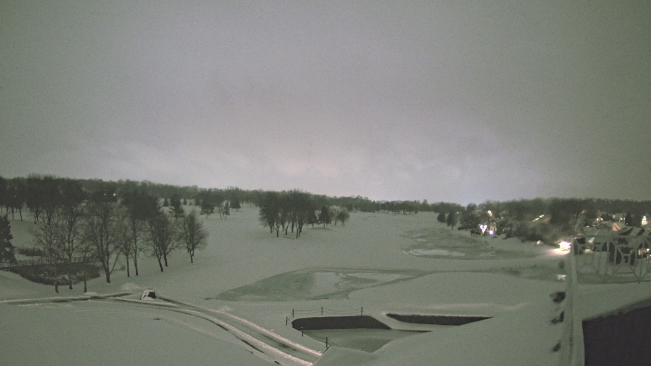 Thumbnail for current weather camera view from The Royal Fox Country Club in St. Charles, Illinois