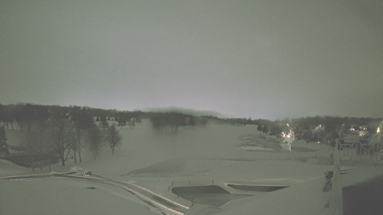 Thumbnail for current weather camera view from The Royal Fox Country Club in St. Charles, Illinois