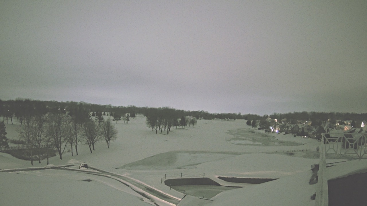 Thumbnail for current weather camera view from The Royal Fox Country Club in St. Charles, Illinois