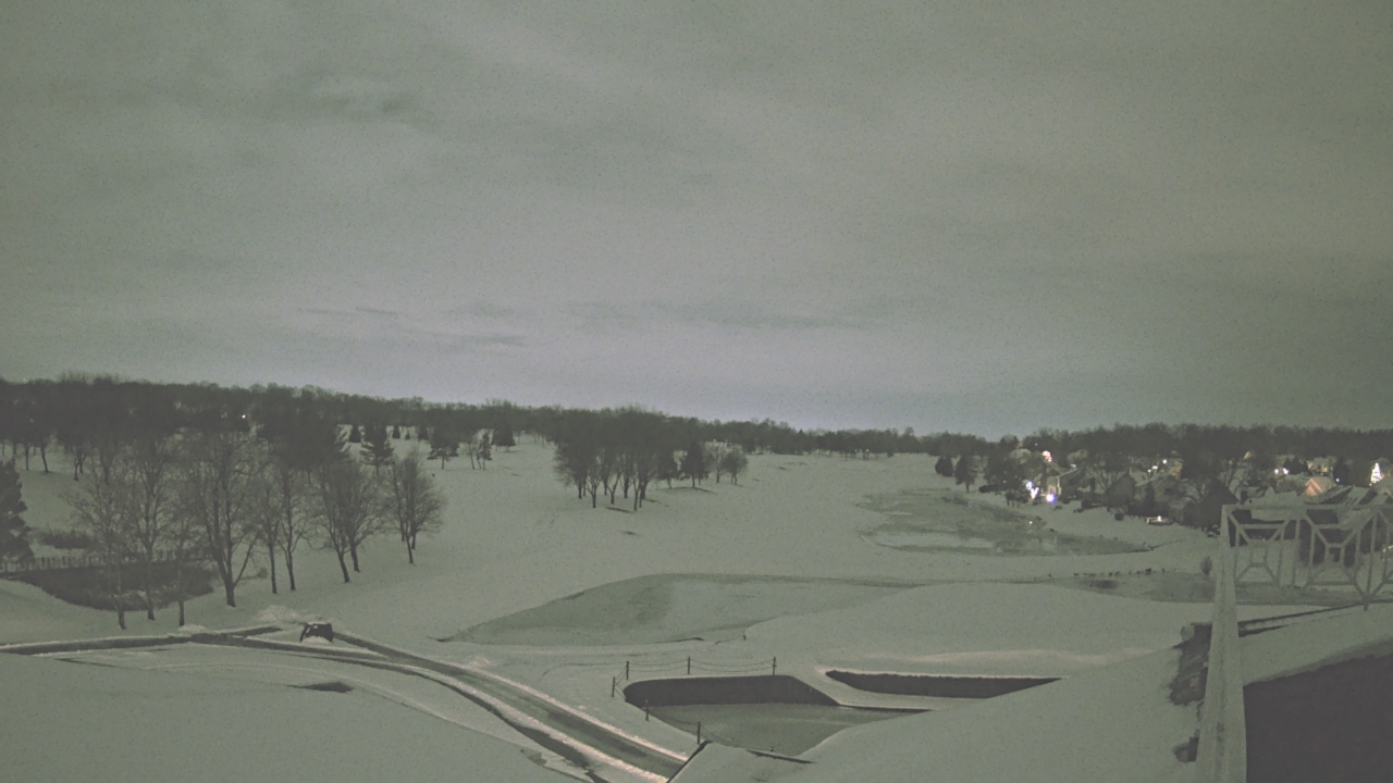 Thumbnail for current weather camera view from The Royal Fox Country Club in St. Charles, Illinois