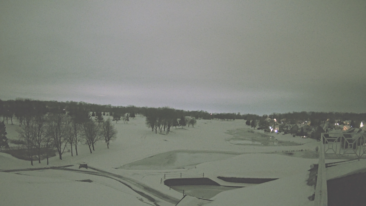 Thumbnail for current weather camera view from The Royal Fox Country Club in St. Charles, Illinois