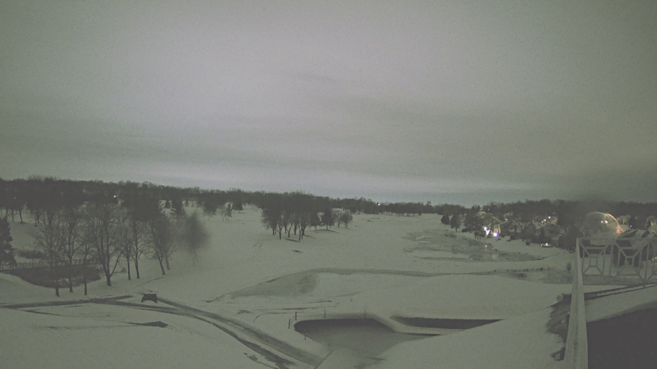 Thumbnail for current weather camera view from The Royal Fox Country Club in St. Charles, Illinois