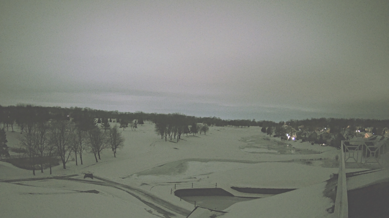 Thumbnail for current weather camera view from The Royal Fox Country Club in St. Charles, Illinois