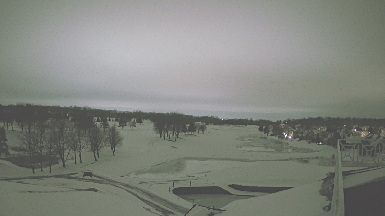 Thumbnail for current weather camera view from The Royal Fox Country Club in St. Charles, Illinois