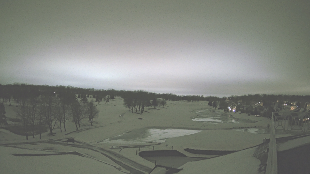 Thumbnail for current weather camera view from The Royal Fox Country Club in St. Charles, Illinois