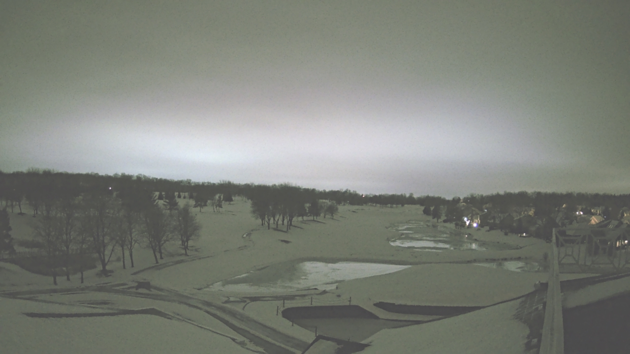 Thumbnail for current weather camera view from The Royal Fox Country Club in St. Charles, Illinois
