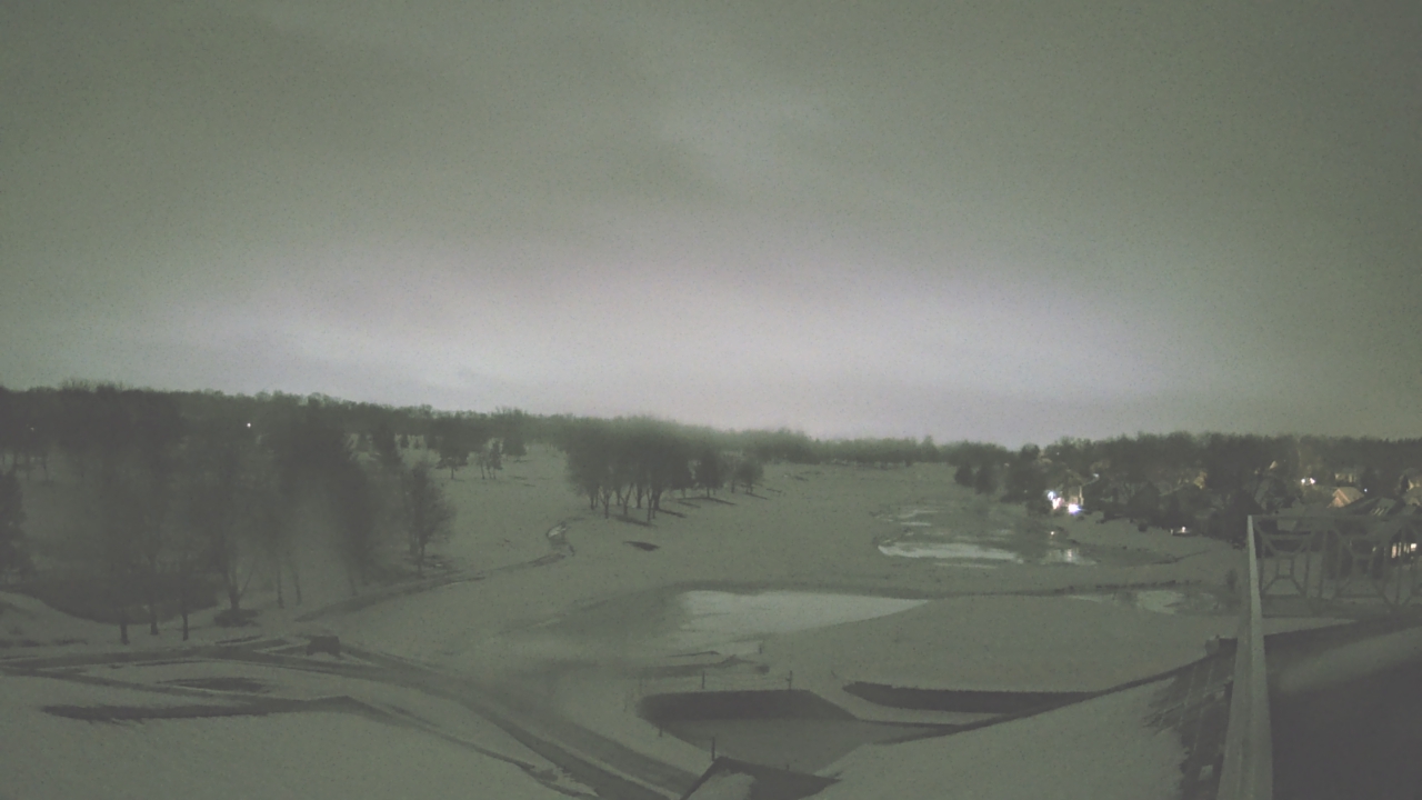 Thumbnail for current weather camera view from The Royal Fox Country Club in St. Charles, Illinois