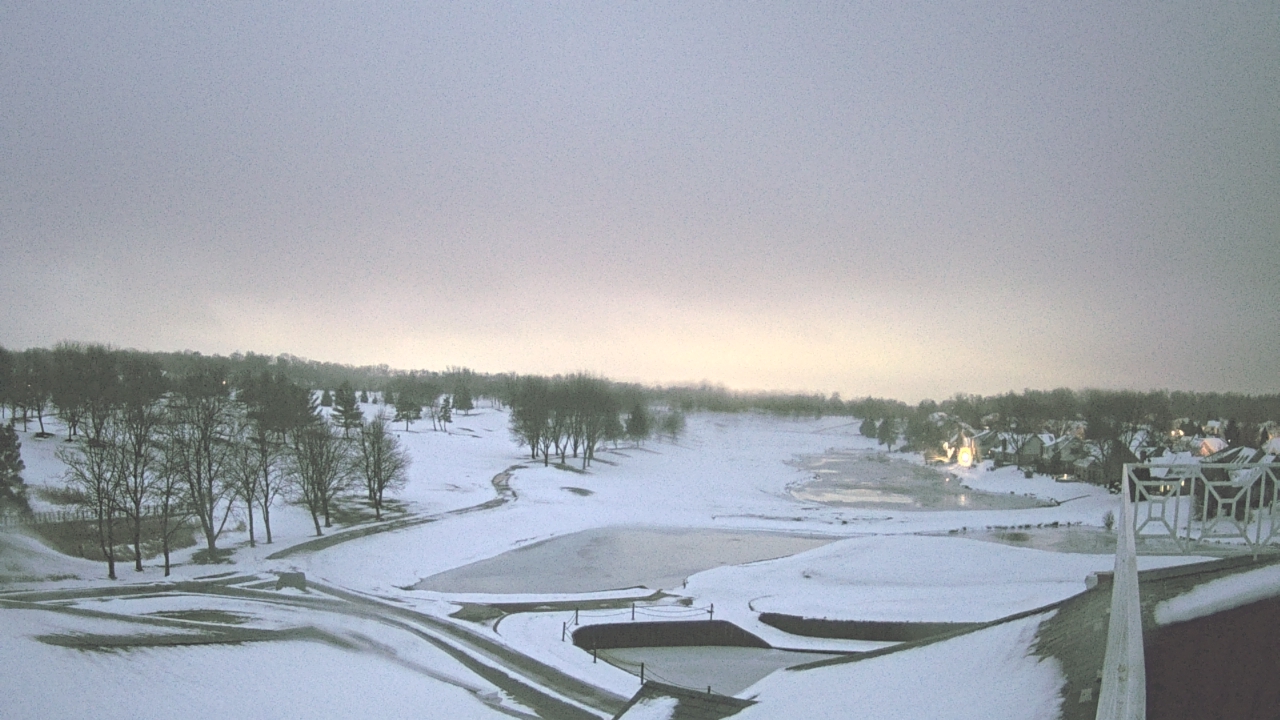 Thumbnail for current weather camera view from The Royal Fox Country Club in St. Charles, Illinois