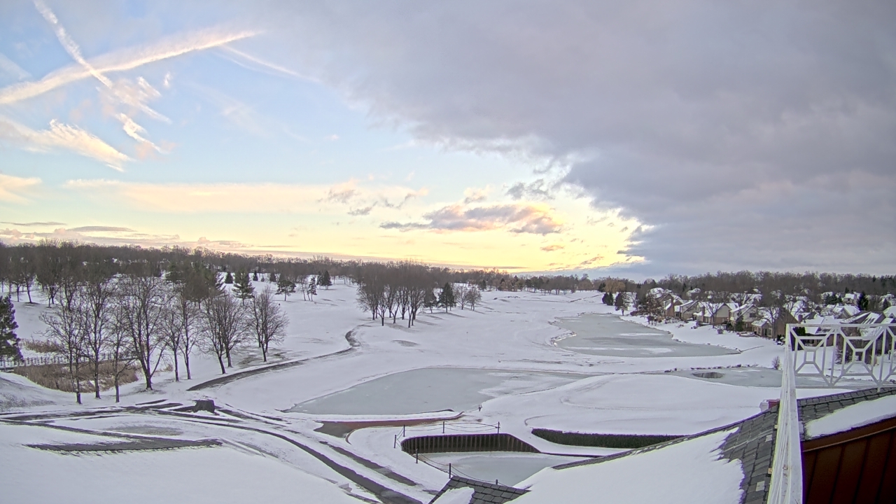 Thumbnail for current weather camera view from The Royal Fox Country Club in St. Charles, Illinois